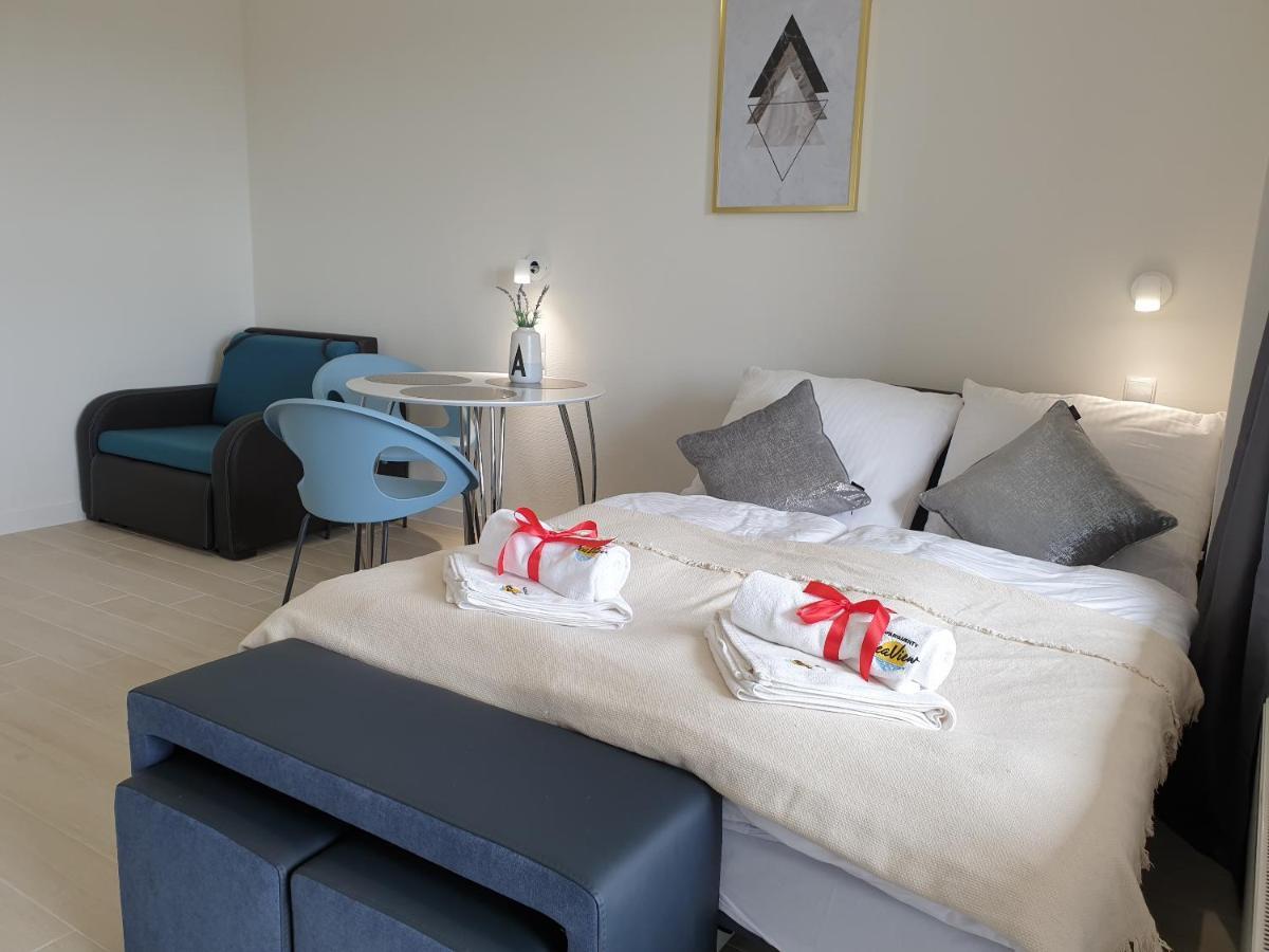 Apartamenty Onyx Seaview By Rent Like Home Мендзиздрое Екстериор снимка